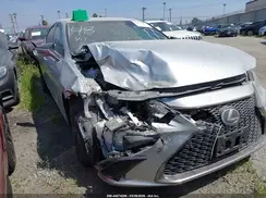 58AGZ1B14NU131596 2022 LEXUS ES