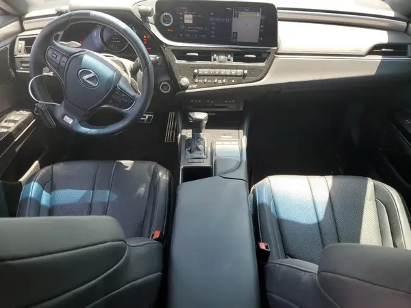 58AGZ1B14NU134210 2022 LEXUS ES - Image 8