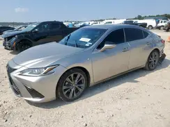 58AGZ1B15LU051396 2020 LEXUS ES