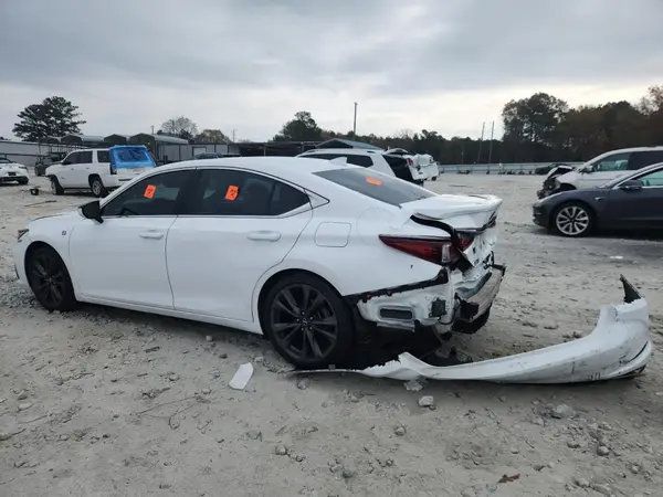 58AGZ1B15MU097926 2021 LEXUS ES - Image 2