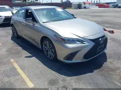 58AGZ1B16MU096428 2021 LEXUS ES