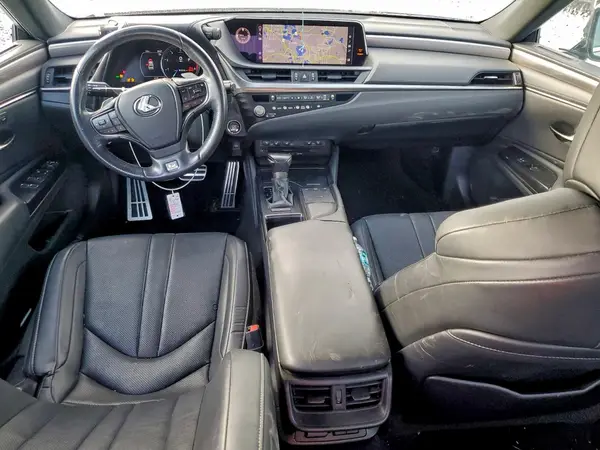 58AGZ1B16MU107086 2021 LEXUS ES - Image 8