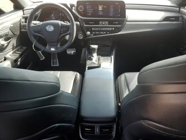 58AGZ1B16NU128506 2022 LEXUS ES - Image 8