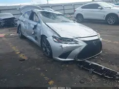 58AGZ1B17LU070323 2020 LEXUS ES