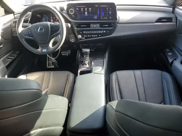 58AGZ1B17NU113447 2022 LEXUS ES - Image 8