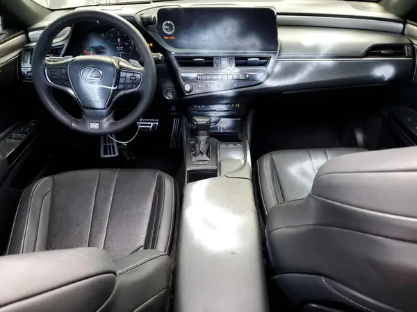 58AGZ1B17NU114100 2022 LEXUS ES - Image 8