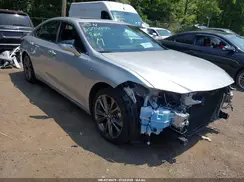 58AGZ1B18LU058424 2020 LEXUS ES