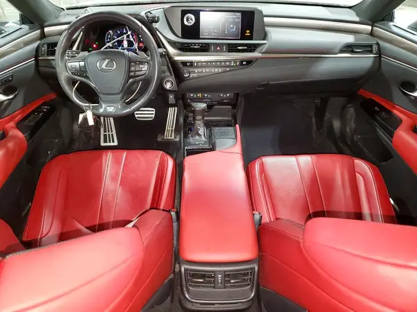 58AGZ1B18LU068046 2020 LEXUS ES - Image 8