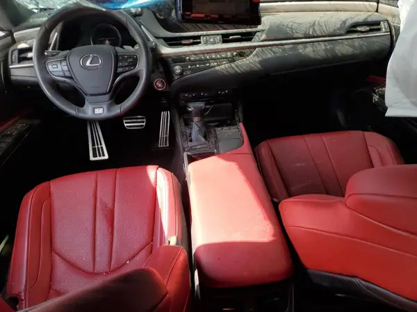 58AGZ1B18MU092235 2021 LEXUS ES - Image 8
