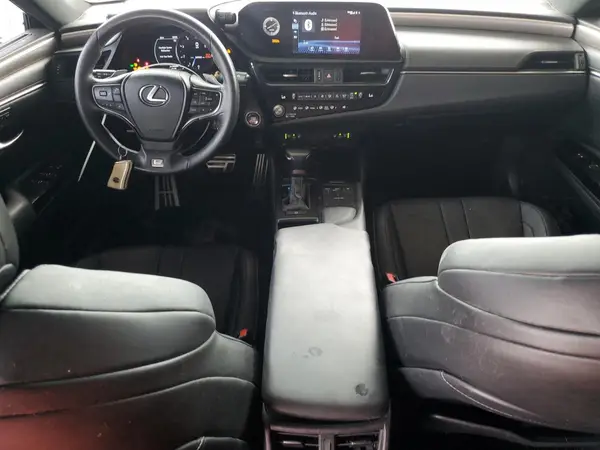 58AGZ1B18NU111366 2022 LEXUS ES - Image 8