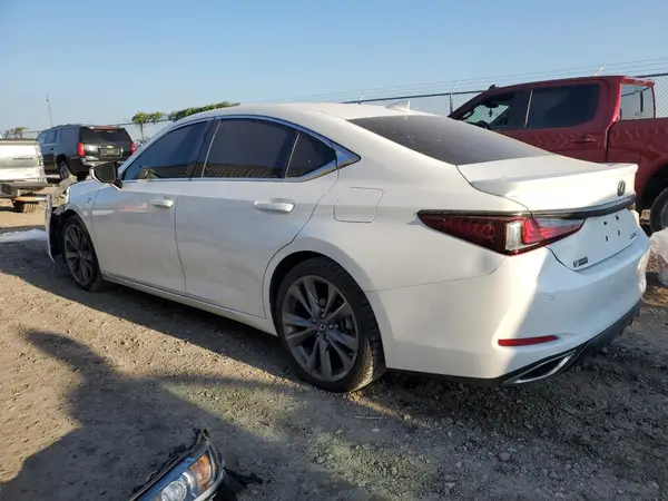 58AGZ1B19MU082667 2021 LEXUS ES - Image 2