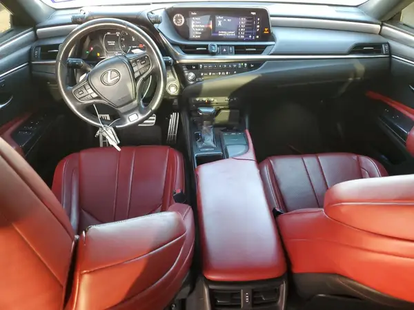 58AGZ1B19MU082667 2021 LEXUS ES - Image 8