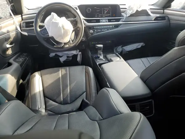 58AGZ1B1XMU091507 2021 LEXUS ES - Image 8