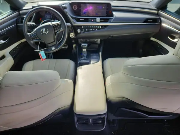 58AHZ1B10MU097174 2021 LEXUS ES - Image 8
