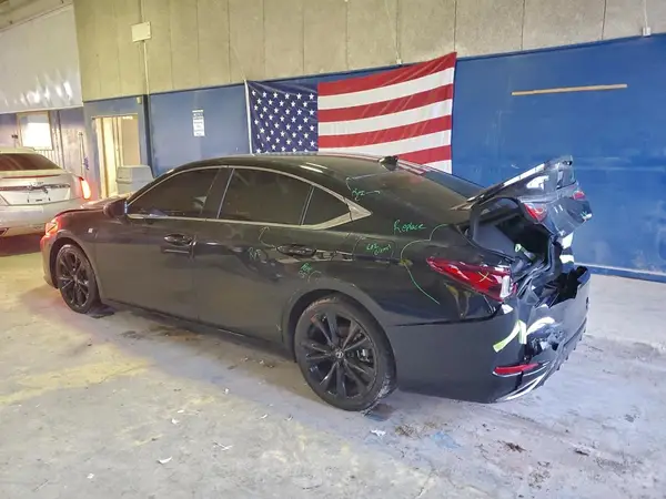 58AHZ1B11MU100969 2021 LEXUS ES - Image 2
