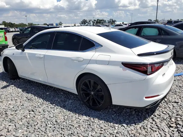 58AHZ1B17MU096765 2021 LEXUS ES - Image 2