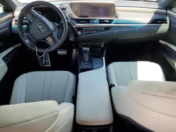 58AHZ1B17MU096765 2021 LEXUS ES - Image 8
