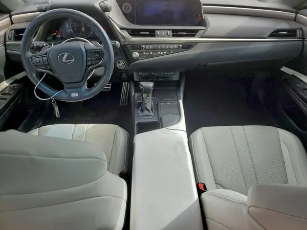 58AHZ1B1XMU098140 2021 LEXUS ES - Image 8