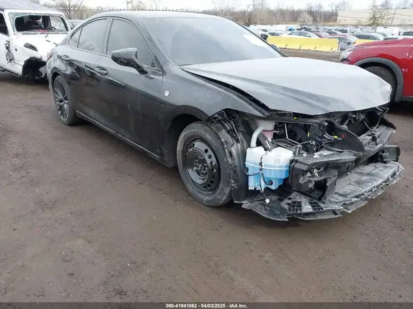 58AJZ1B17RU177113 2024 LEXUS ES - Image 1