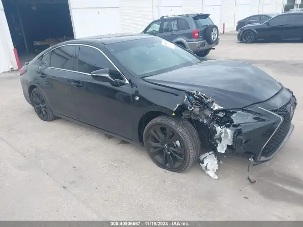 58AJZ1B19RU167067 2024 LEXUS ES - Image 1