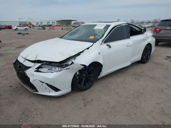 58AJZ1B1XPU139825 2023 LEXUS ES - Image 2