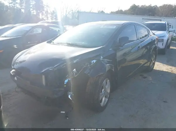 59PDH4AE7GH733431 2016 HYUNDAI ELANTRA - Image 2