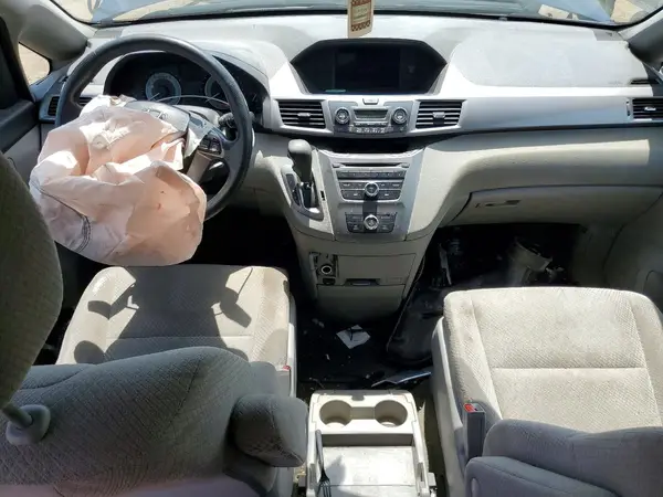 5FNRL5H20GB032749 2016 HONDA ODYSSEY - Image 8