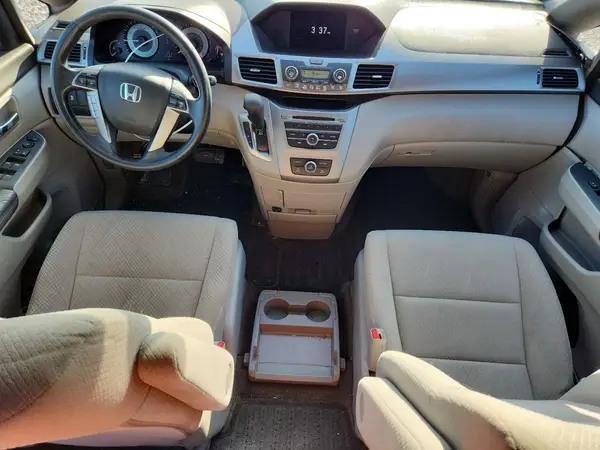 5FNRL5H20GB077402 2016 HONDA ODYSSEY - Image 8
