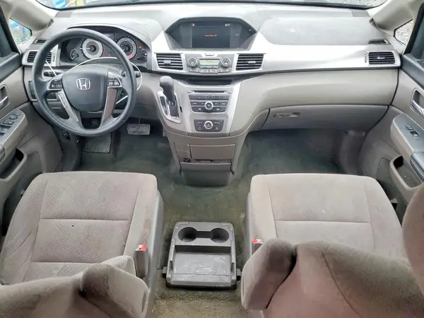 5FNRL5H20GB103481 2016 HONDA ODYSSEY - Image 8