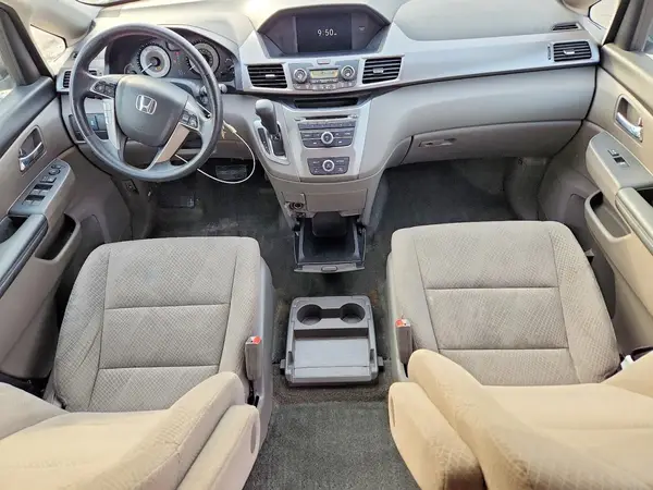 5FNRL5H20GB128641 2016 HONDA ODYSSEY - Image 8
