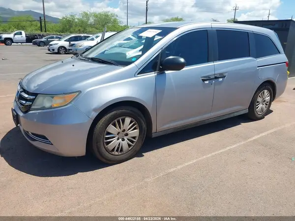 5FNRL5H20HB002393 2017 HONDA ODYSSEY - Image 2