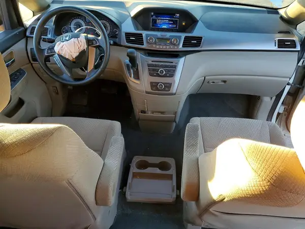 5FNRL5H21GB100993 2016 HONDA ODYSSEY - Image 8