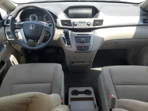 5FNRL5H21GB155329 2016 HONDA ODYSSEY - Image 8