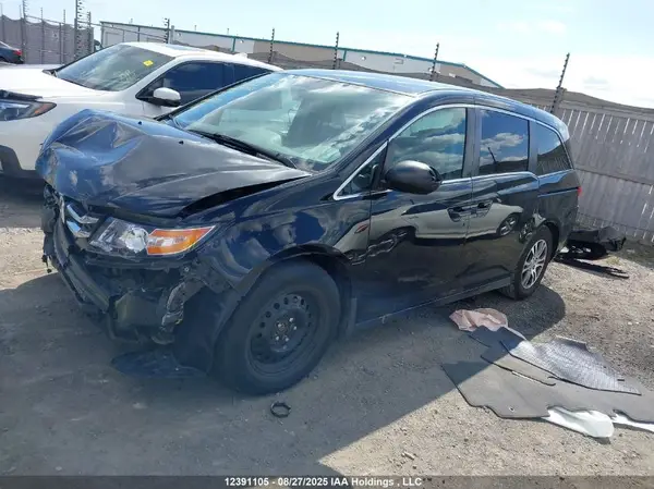 5FNRL5H21GB503162 2016 HONDA ODYSSEY - Image 2