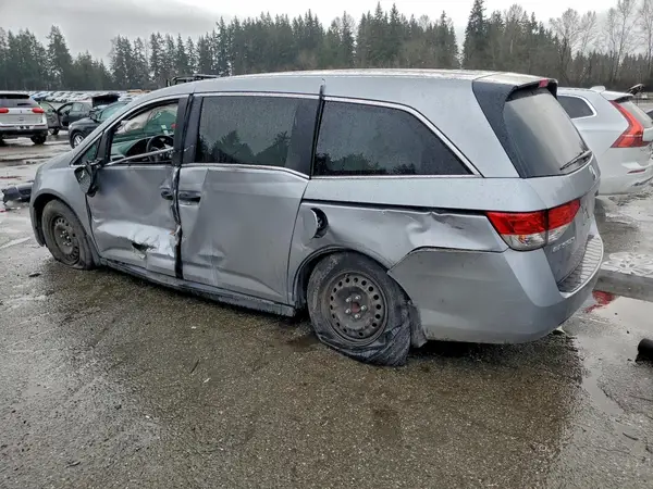 5FNRL5H22GB009814 2016 HONDA ODYSSEY - Image 2