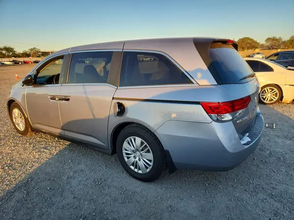 5FNRL5H22GB028363 2016 HONDA ODYSSEY - Image 2