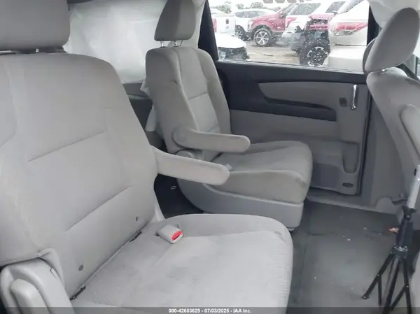 5FNRL5H22GB029836 2016 HONDA ODYSSEY - Image 8
