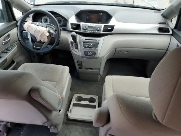 5FNRL5H22GB085596 2016 HONDA ODYSSEY - Image 8