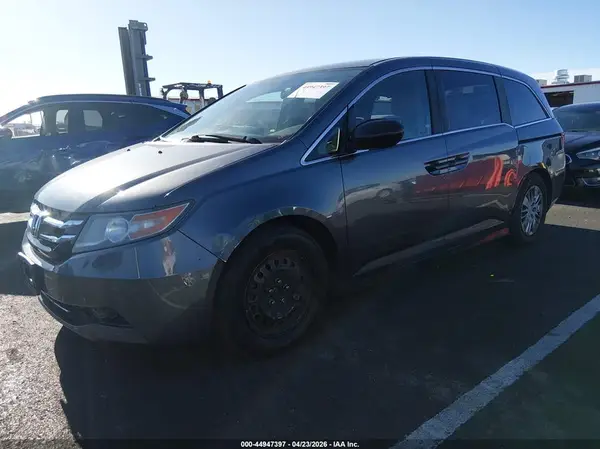 5FNRL5H22GB139351 2016 HONDA ODYSSEY - Image 2