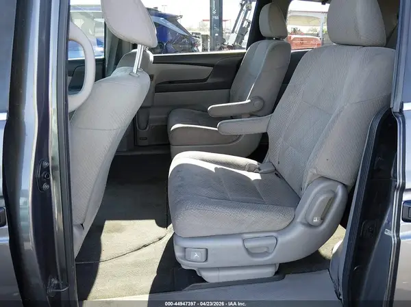 5FNRL5H22GB139351 2016 HONDA ODYSSEY - Image 8