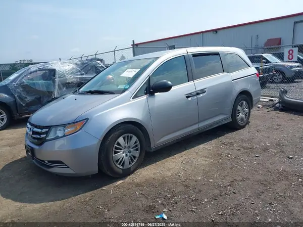 5FNRL5H22GB152925 2016 HONDA ODYSSEY - Image 2