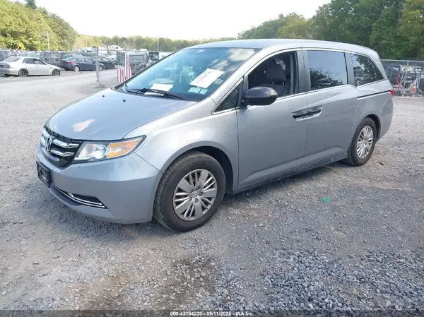 5FNRL5H22HB017462 2017 HONDA ODYSSEY - Image 2