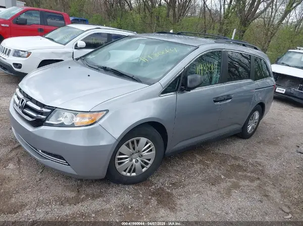 5FNRL5H23GB028338 2016 HONDA ODYSSEY - Image 2