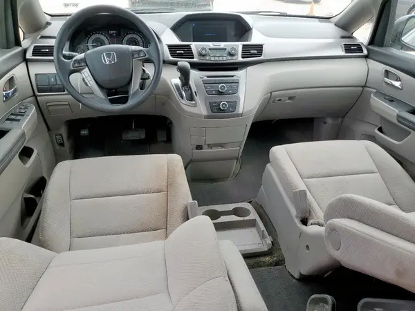 5FNRL5H23GB114703 2016 HONDA ODYSSEY - Image 8