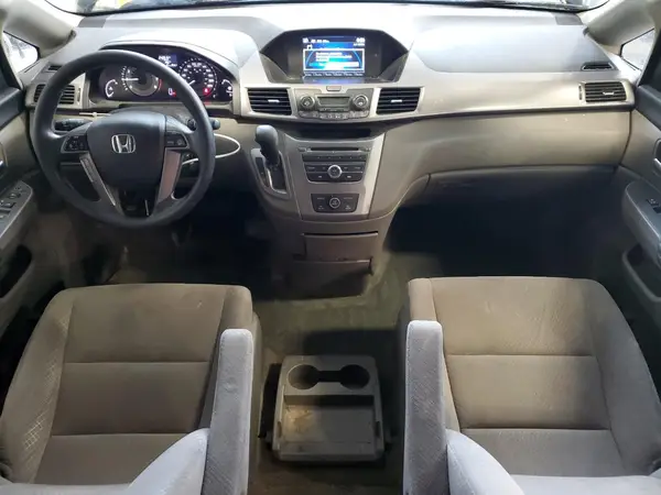 5FNRL5H23HB501124 2017 HONDA ODYSSEY - Image 8