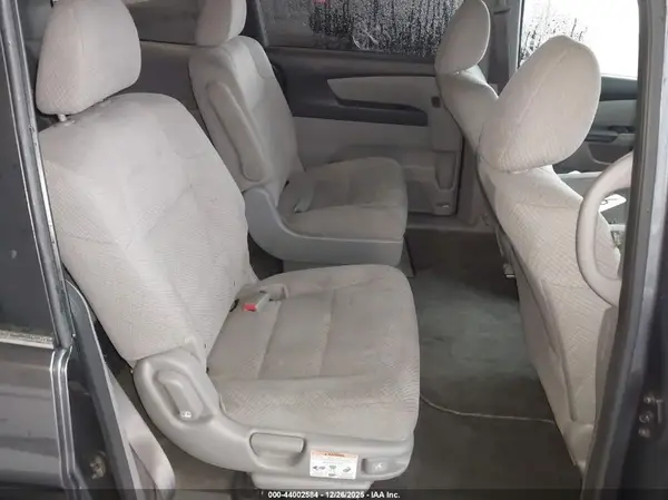 5FNRL5H24GB148522 2016 HONDA ODYSSEY - Image 8
