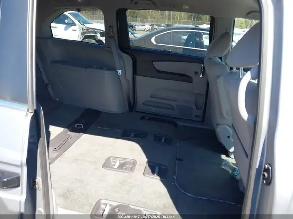 5FNRL5H24GB151212 2016 HONDA ODYSSEY - Image 8