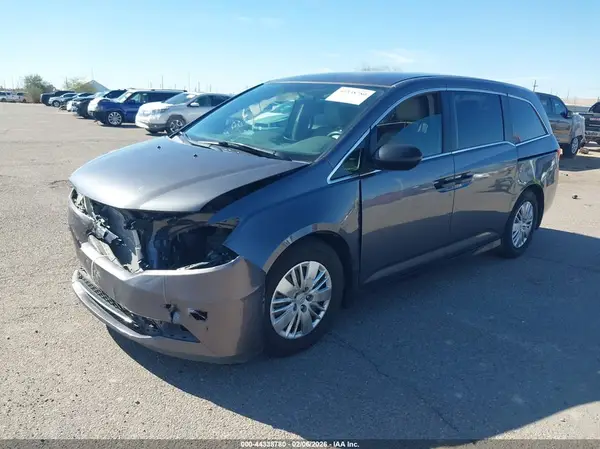 5FNRL5H25GB005675 2016 HONDA ODYSSEY - Image 2
