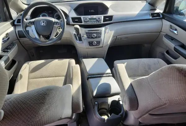 5FNRL5H25GB045173 2016 HONDA ODYSSEY - Image 8