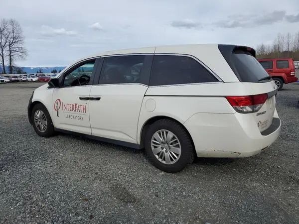 5FNRL5H25HB001899 2017 HONDA ODYSSEY - Image 2